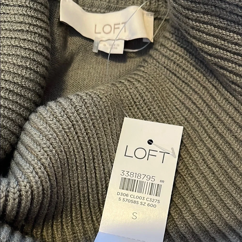 LOFT Hunter Green Turtleneck Sweater NWT Small